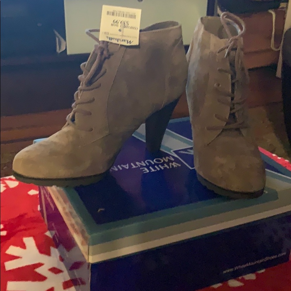 White Mountain Grey Suede Lace Up Ankle Boots